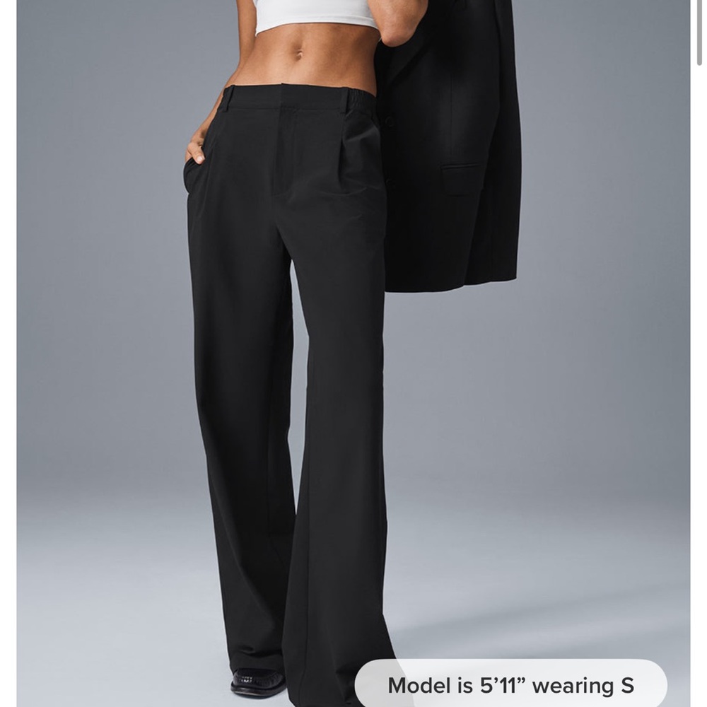 ALO Yoga High Waisted Pursuit Trouser